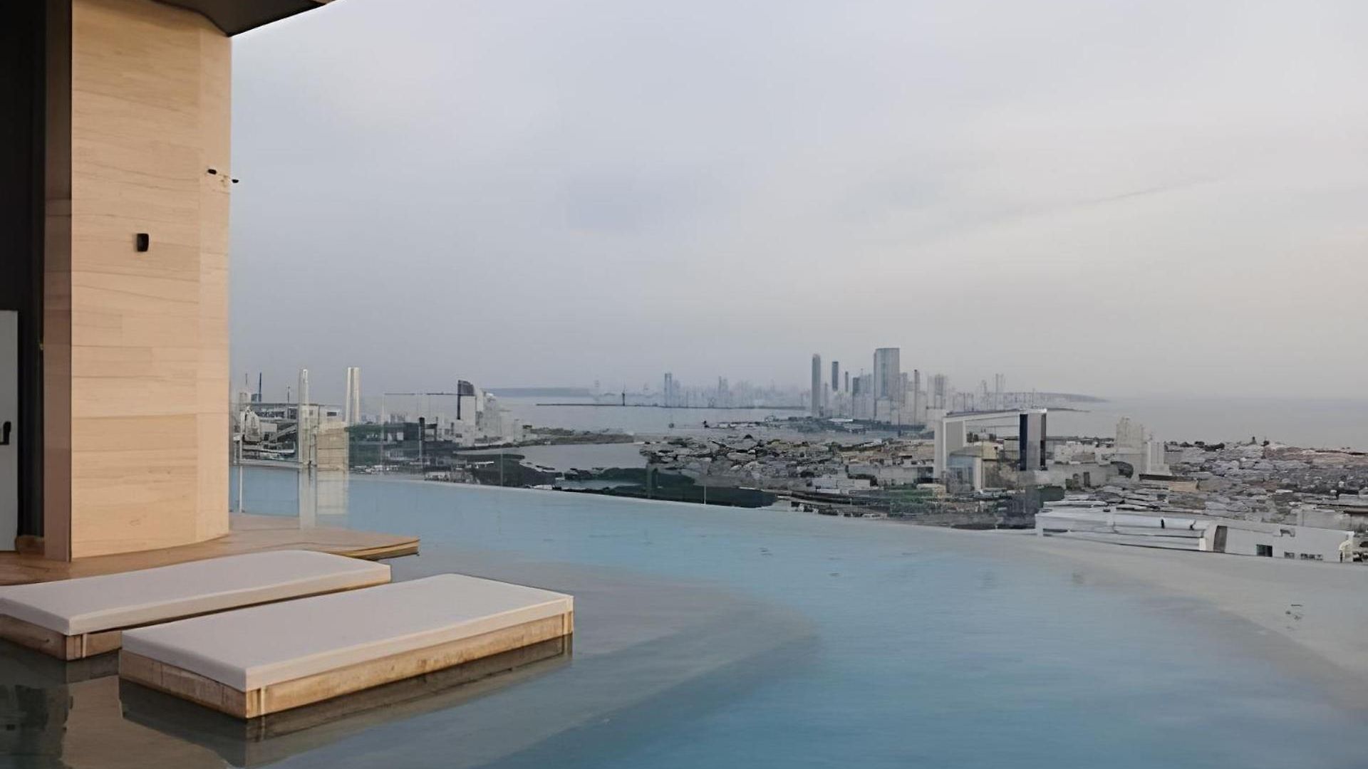 Stuning View To Walled & Beach, King Size Bed Apartamento *