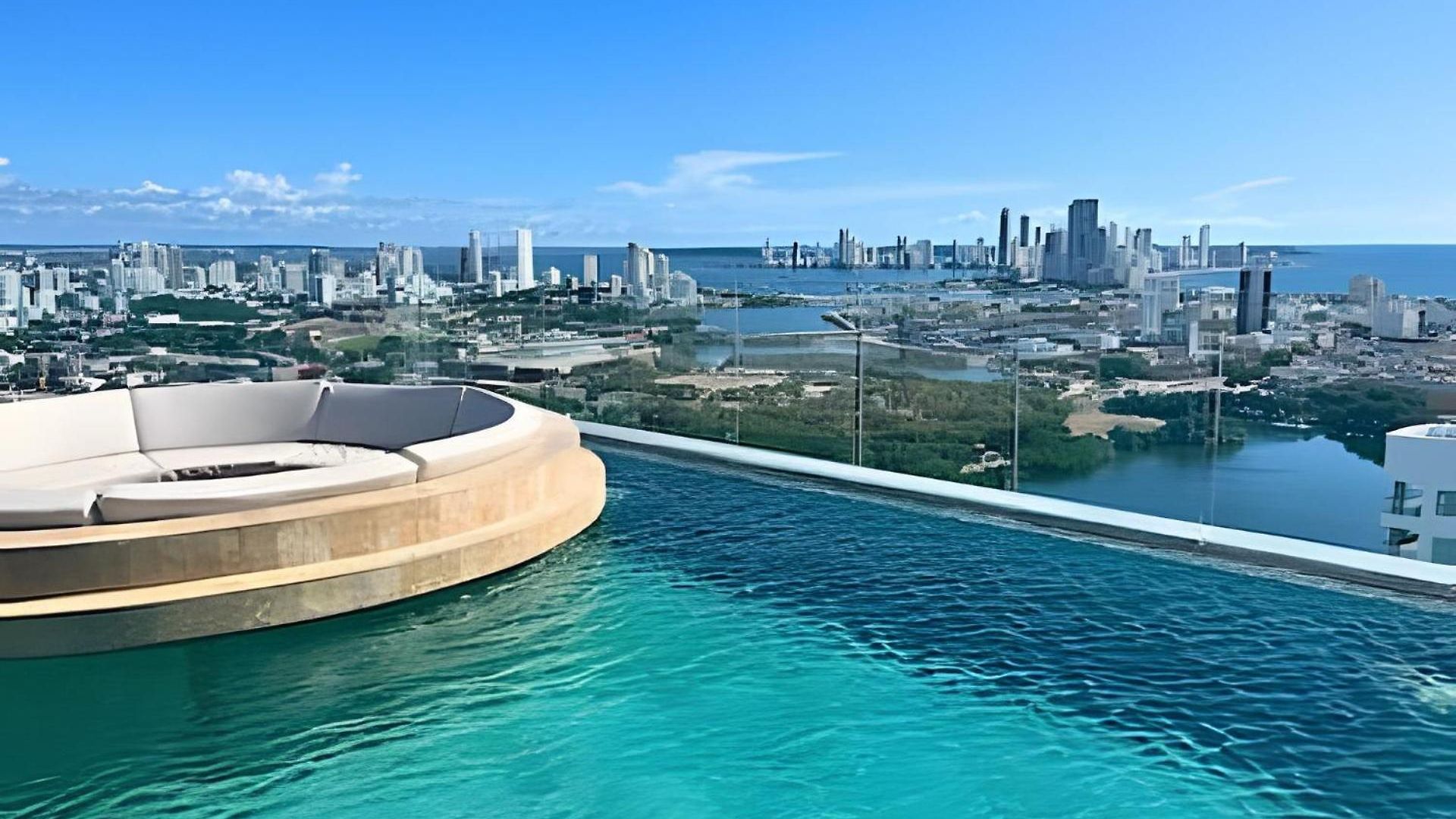 Stuning View To Walled & Beach, King Size Bed Apartamento *