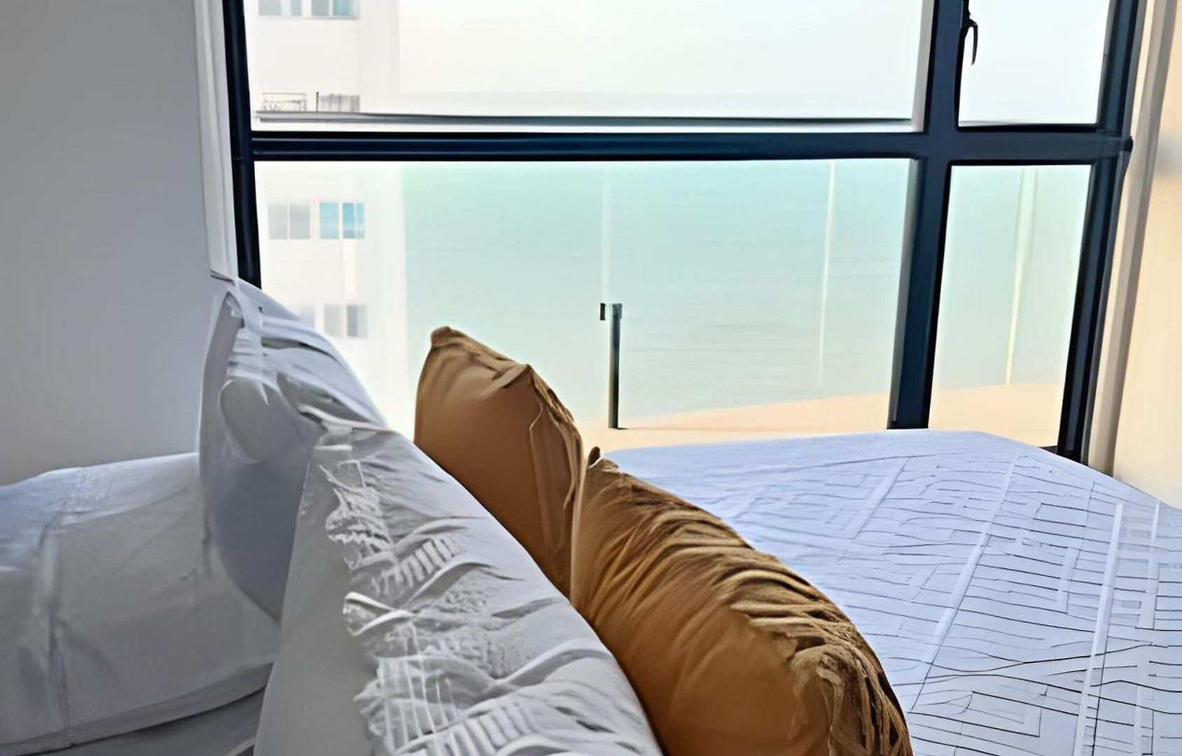 Stuning View To Walled & Beach, King Size Bed * Cartagena